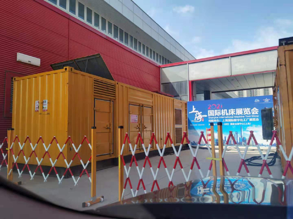 昌吉出租发电机-柴油发电机和汽油发电机哪个更好一些？