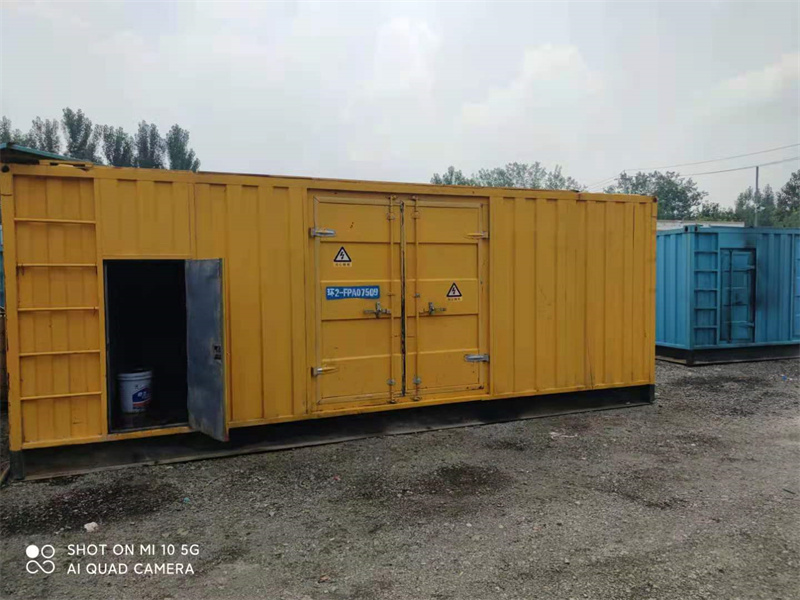 昌吉200KW柴油发电机组需要配备什么型号的电缆线？